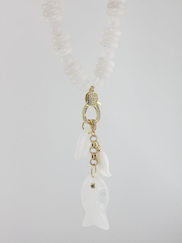 Nacre Kiss Necklace