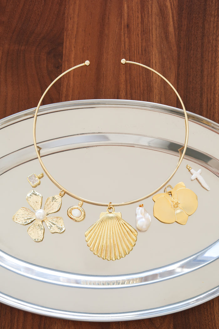 Amuleto Charm Necklace