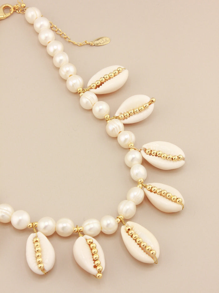Pearls & Shells Beaded