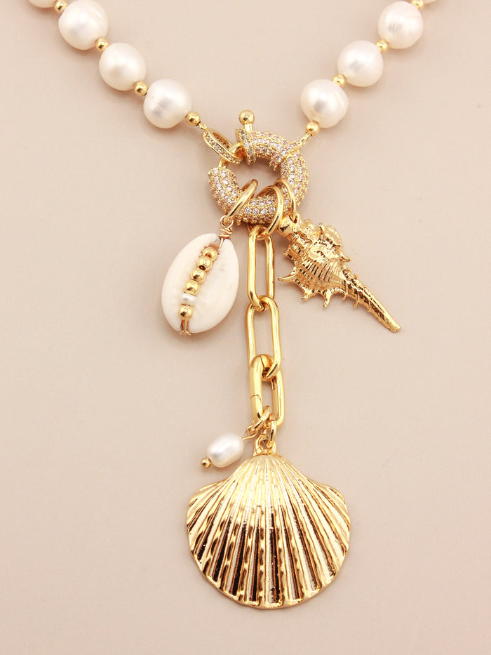 Charm Sailboat Pearl Necklace