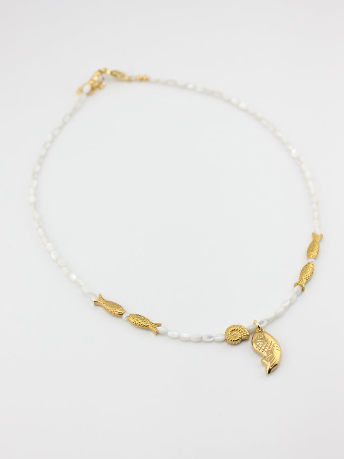 Golden Catch Necklace