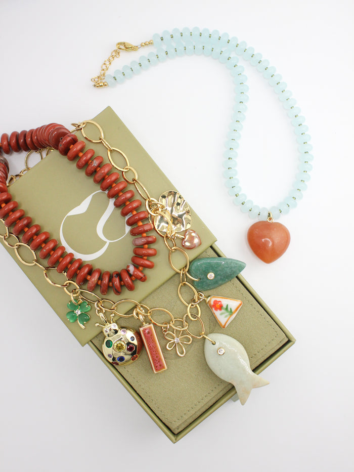 The Keepsake Charm Lover