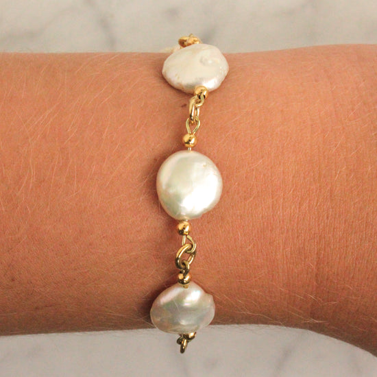 Chunky Flat Pearl Chain Bracelet