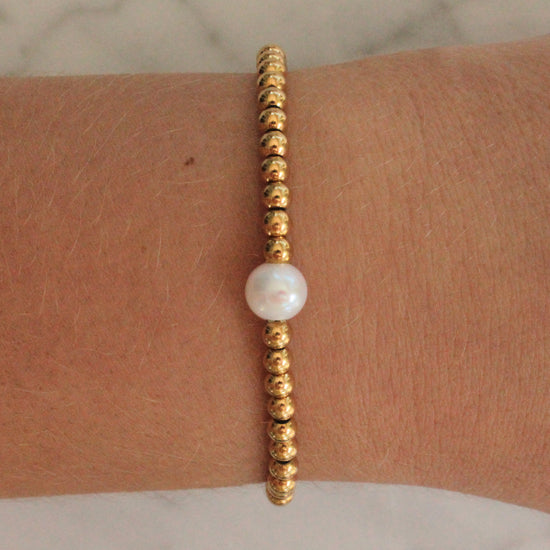 Golden Pearl Single Bracelet